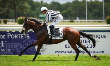 LA CASAQUE DU GRAND COURGEON S'ILLUSTRE À LA TESTE
